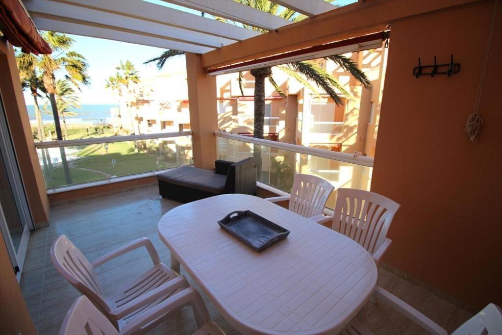 Flamingo 21 By Homeprive Dénia Chambre photo